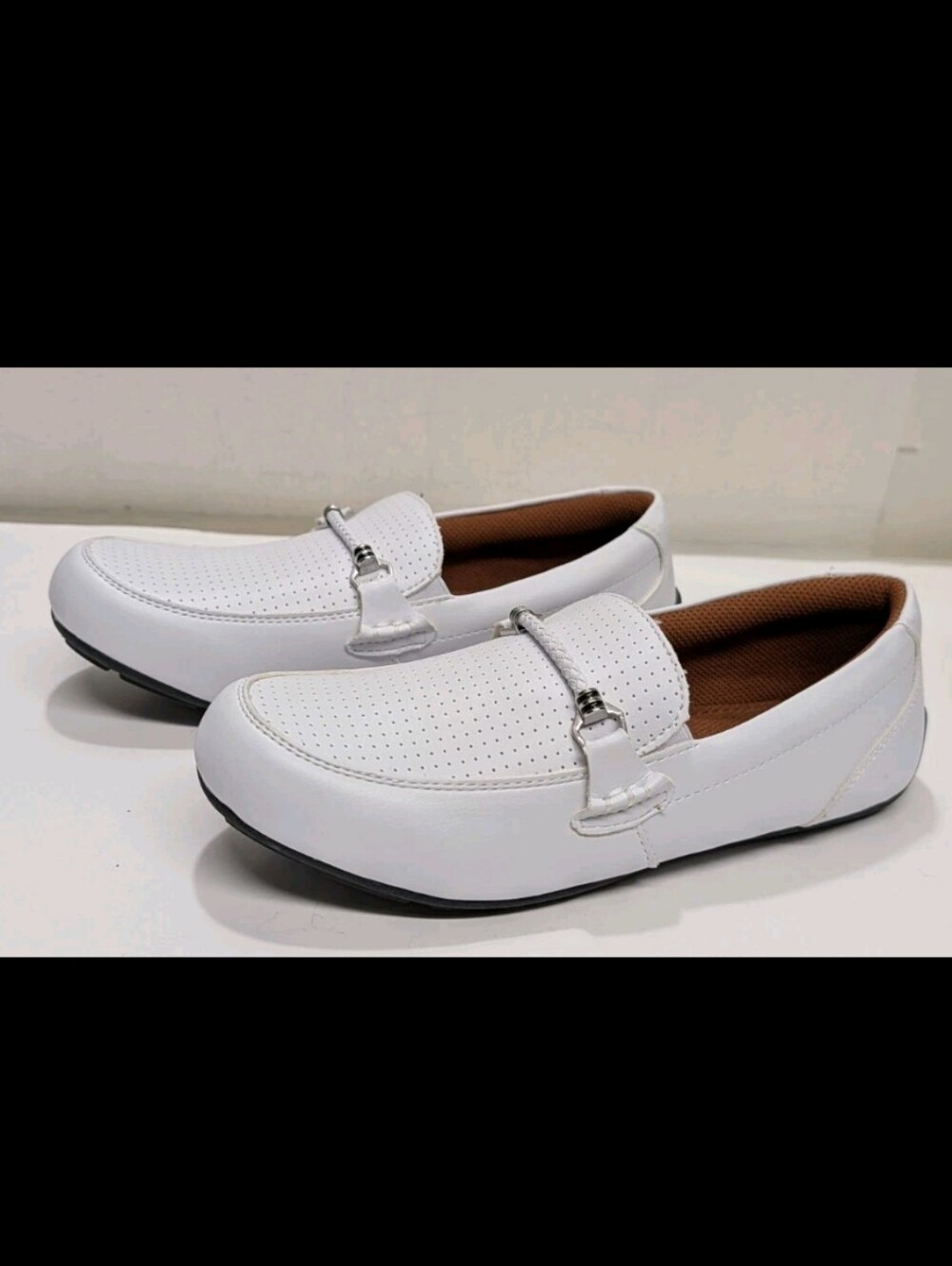 NWOB Crown Vintage Daniel Loafer Slip On Dress Shoes Boys Big Boy 6 White Preppy